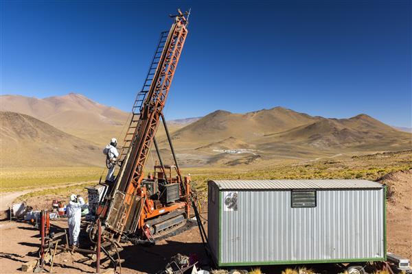 Kinross Gold invests C$10M into AbraSilver